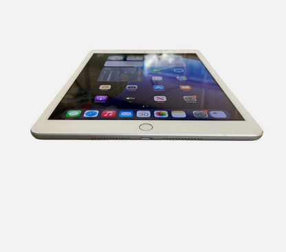 Apple iPad 7th Gen. 32GB, Wi-Fi, 10.2 in Space Gray Model A2197 IOS 18.7