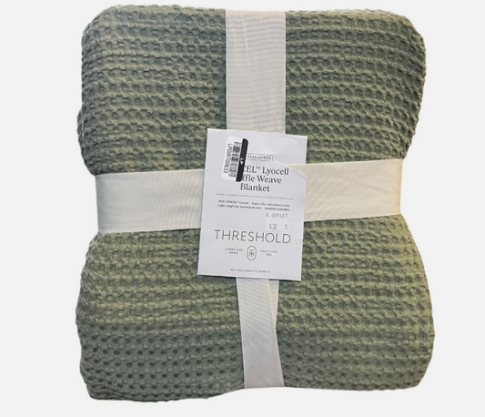Threshold Full/Queen TENCEL Lyocell Waffle Bed Blanket Green Midweight Fabric