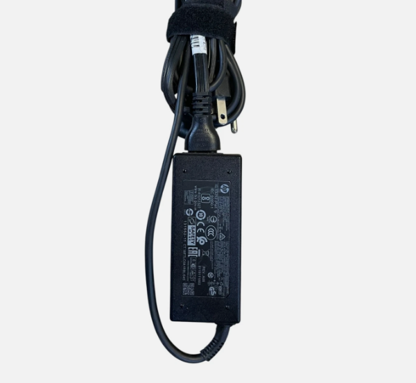 Genuine OEM 65W HP AC Adapter Charger blue tip 19.5V 3.33A Pavilion 710412-001
