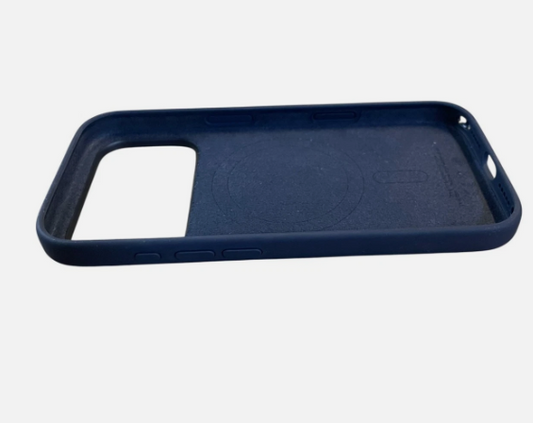 Apple Silicone Case with MagSafe for iPhone 17 Pro, Midnight (Blue)