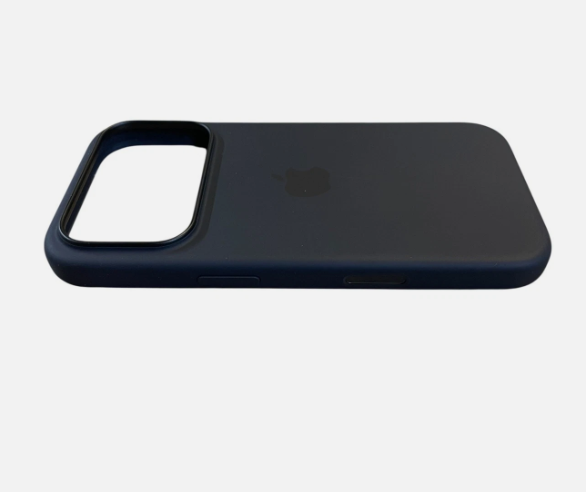 Apple iPhone 17 Pro Silicone Case with MagSafe – Black