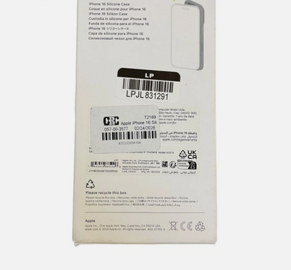 Apple iPhone 16 Silicone Case with MagSafe - Plum